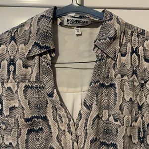 Express shirt dress snakeskin lined XS